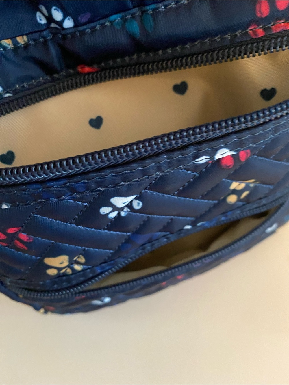 LUG: CAN CAN XL: MULTI COLOR PAWS NAVY With Adjustable Strap - Picture 11 of 14